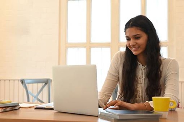 学校有帮助吗？伦敦商业金融学院新加坡校区就业指导服务