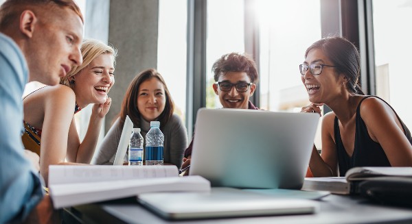 伦敦商业与金融学院新加坡校区学费贵吗？真实数据告诉你